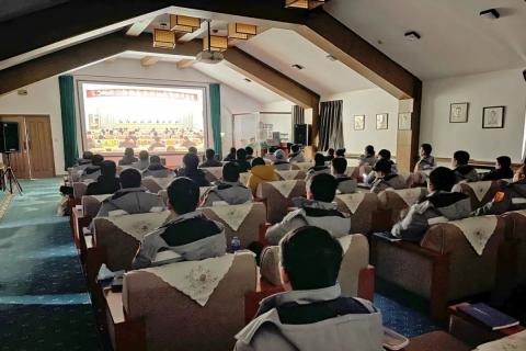 組團(tuán)學(xué)習(xí)｜裕龍發(fā)展公司組織開展“貫徹落實(shí)‘三明三強(qiáng)’會(huì)議精神專題團(tuán)建活動(dòng)”}